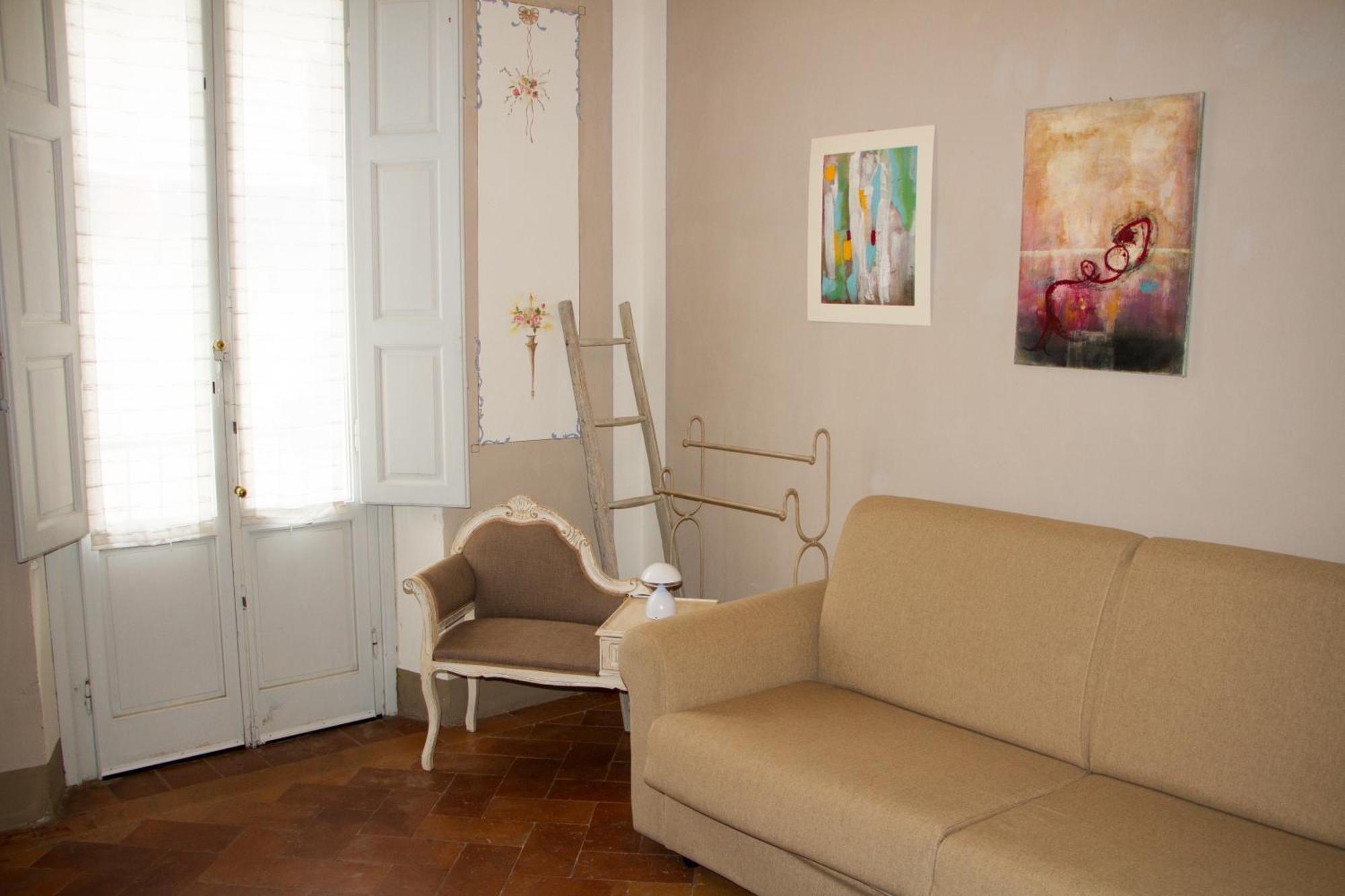 Santa Croce Charme Apartment อาเรซโซ ภายนอก รูปภาพ