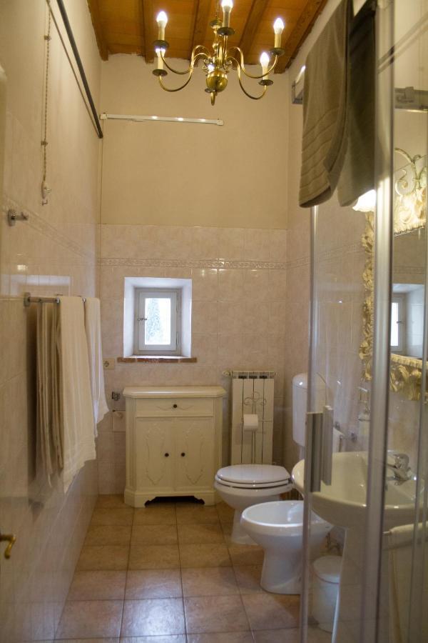 Santa Croce Charme Apartment อาเรซโซ ภายนอก รูปภาพ